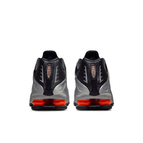 NIKE Shox R4 Mens Sneakers